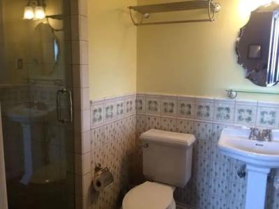 Britt Scripps Inn - 8