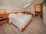 Economy Double room with partial sea view