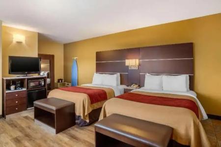 Comfort Inn San Diego Airport at the Harbor - 45