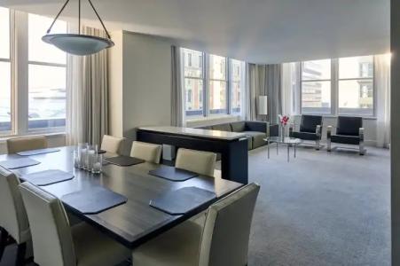 Loews Philadelphia - 67