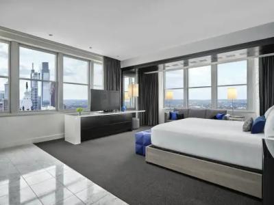 Loews Philadelphia - 60