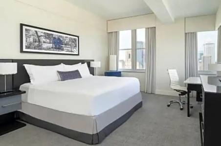 Loews Philadelphia - 53