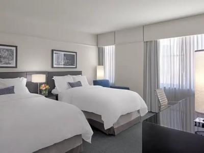 Loews Philadelphia - 35