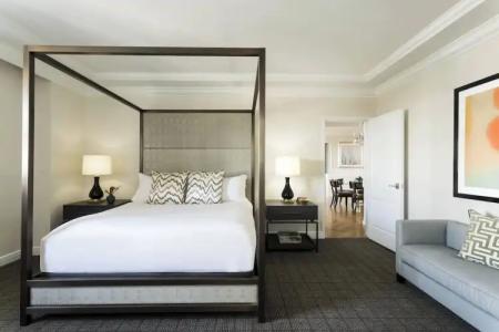 The Ritz-Carlton, - 68