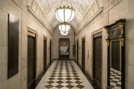 The Ritz-Carlton, - 5