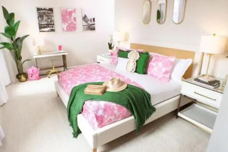 The Ritz-Carlton, - 77