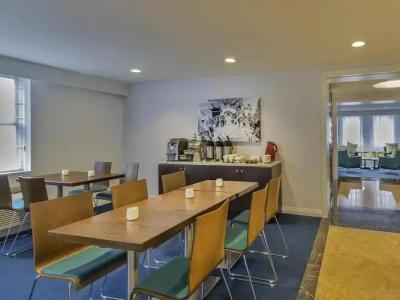 The Warwick Rittenhouse Square - 15