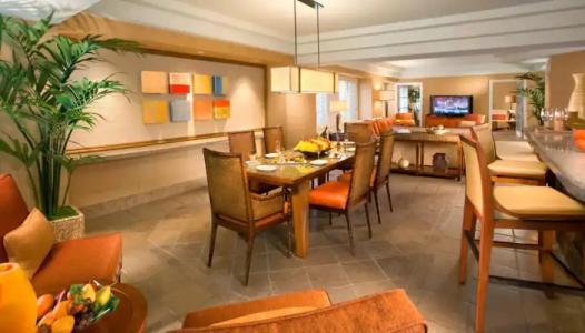 Tropicana a DoubleTree by Hilton and Resort - 48