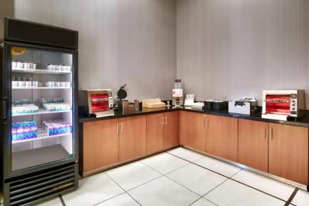 SpringHill Suites by Marriott Las Vegas Convention Center - 5