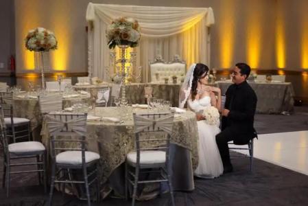 Hampton Inn Tropicana - 37