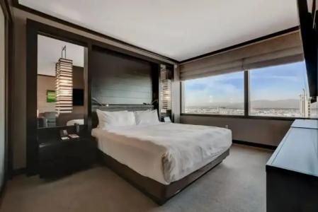 StripViewSuites at Vdara - 4