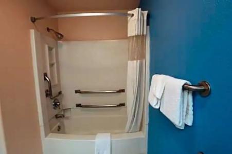 Rodeway Inn & Suites Las Vegas Strip - 25