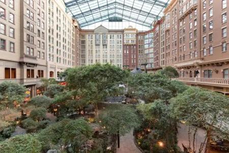 Sam's Town & Gambling Hall - 14