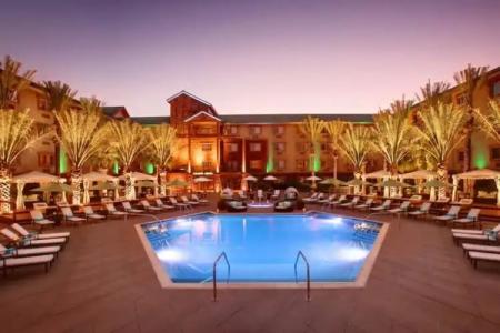 Silverton Casino Lodge - 10