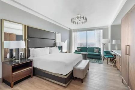 Hilton Grand Vacations Club Elara Center Strip - 1