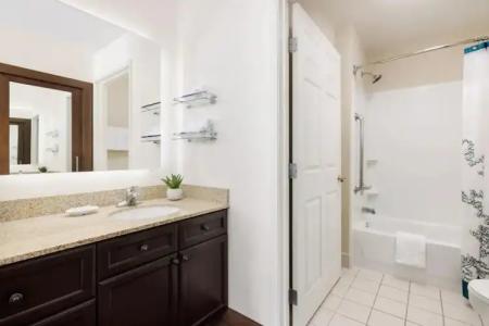 Residence Inn by Marriott Las Vegas Stadium Area - 40