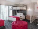 1 Bedroom Bunk Bed Flamingo Suite
