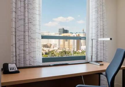Residence Inn Las Vegas Hughes Center - 6