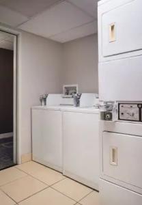 Residence Inn Las Vegas Hughes Center - 27