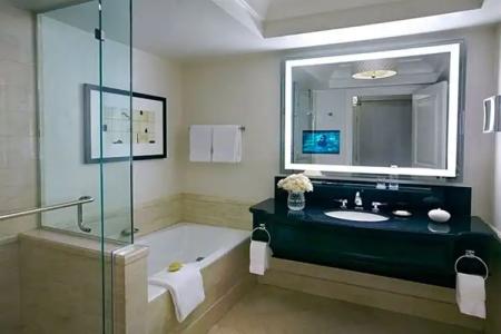 Four Seasons Las Vegas - 76