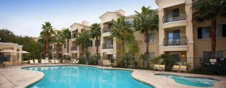 Club de Soleil All-Suite Resort - 10