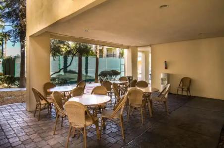 Club de Soleil All-Suite Resort - 17