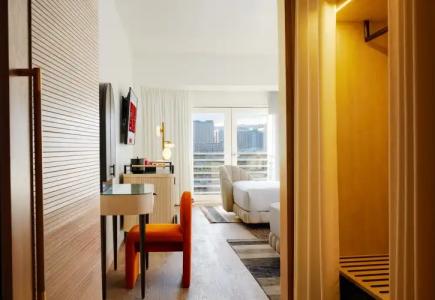 Virgins Las Vegas, Curio Collection by Hilton - 52