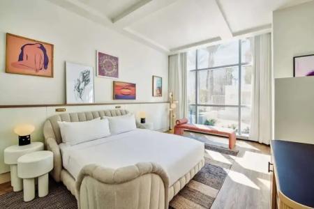 Virgins Las Vegas, Curio Collection by Hilton - 141