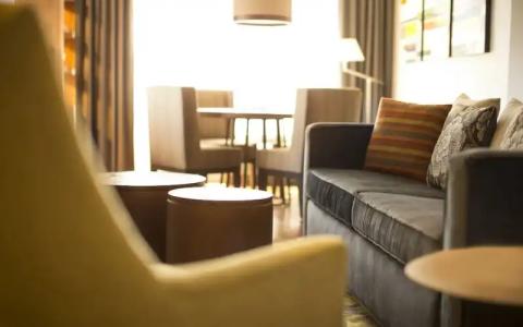 The Paramount - 78
