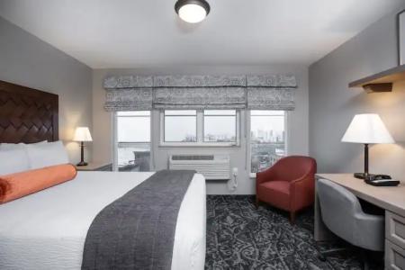 The Mediterranean Inn - 24