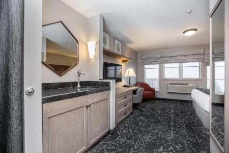 The Mediterranean Inn - 17