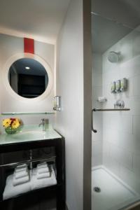 Staypineapple, Five, Downtown - 28