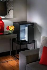 Staypineapple, Five, Downtown - 45