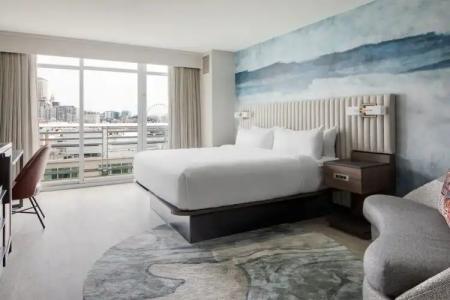 Seattle Marriott Waterfront - 102