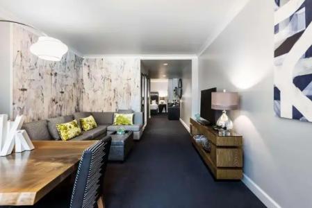 Hilton Motif Seattle - 18
