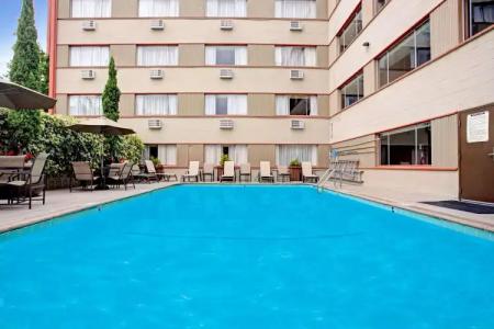 Travelodge by Wyndham Seattle By The Space Needle - 25