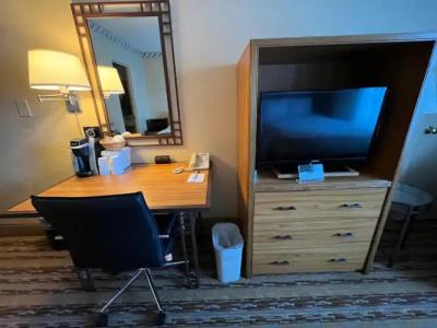 Travelodge by Wyndham Seattle By The Space Needle - 23