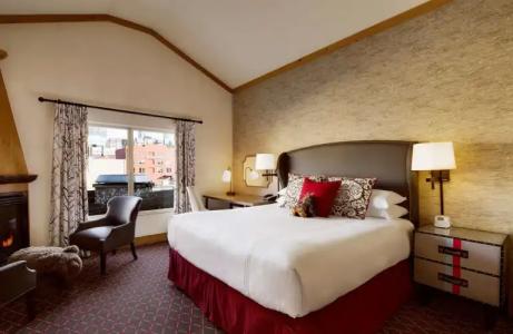 The Edgewater, a Noble House - 32