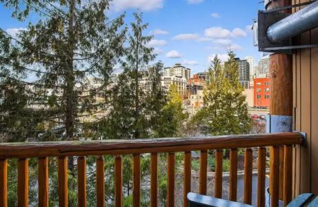 The Edgewater, a Noble House - 36