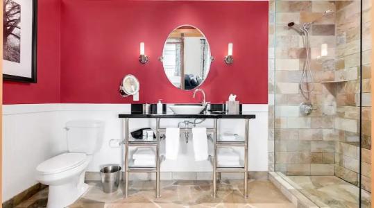 The Edgewater, a Noble House - 133