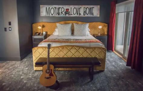 The Edgewater, a Noble House - 75