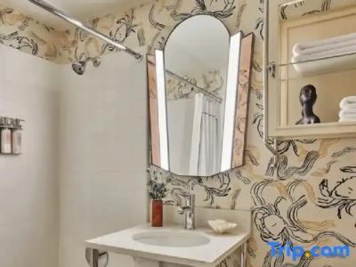 Graduate by Hilton Seattle - 59