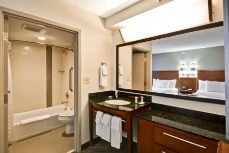 Hyatt Place Seattle Downtown - 6