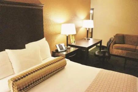 La Quinta Inn & Suites by Wyndham Seattle Downtown - 32