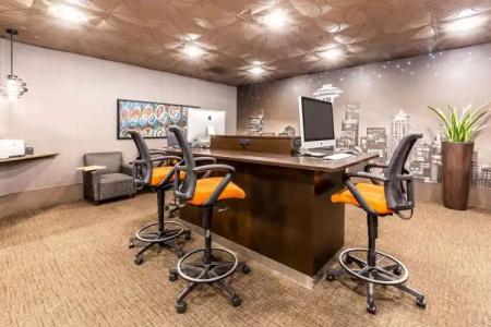 La Quinta Inn & Suites by Wyndham Seattle Downtown - 13