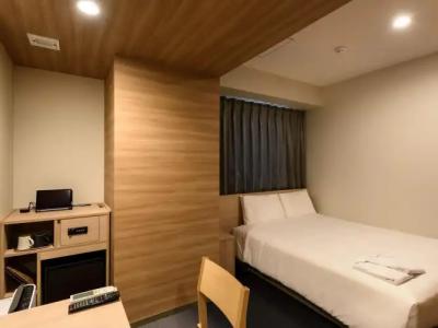 Coast Seattle Downtown by APA - 5