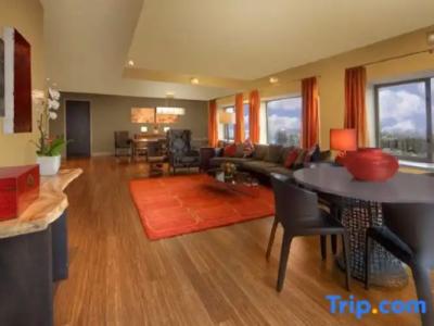 Renaissance Seattle - 52