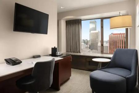 Renaissance Seattle - 119