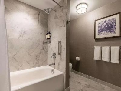 Fairmont Olympic - - 74