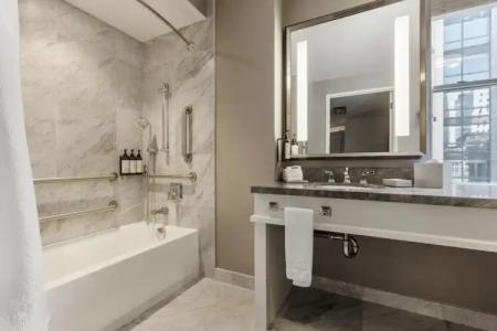 Fairmont Olympic - - 137